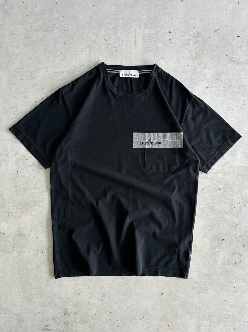 SS/18 Stone Island Spell Out Front Pocket T Shirt (M)