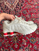 Nike x Neymar Jr Shox R4 Platinum tint Trainers (UK 7)