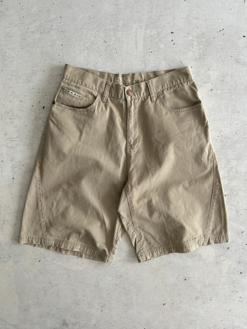 Oakley Embroidered Spell Out Shorts (W32)