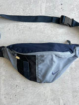90's Nike Embroidered swoosh Crossbody Bag (One Size)