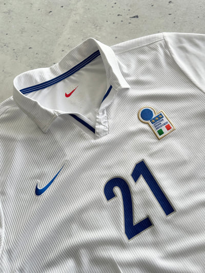 1997 Nike Italy 'Vieri 21' away Shirt (L)