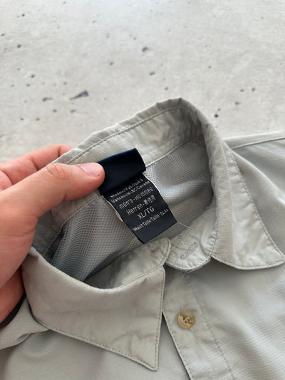 90's Arc'teryx embroidered logo Lightweight Shirt (XL)