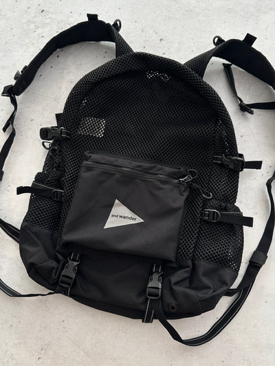 And Wander Reflective Logo 3D Mesh Backpack (One Size)