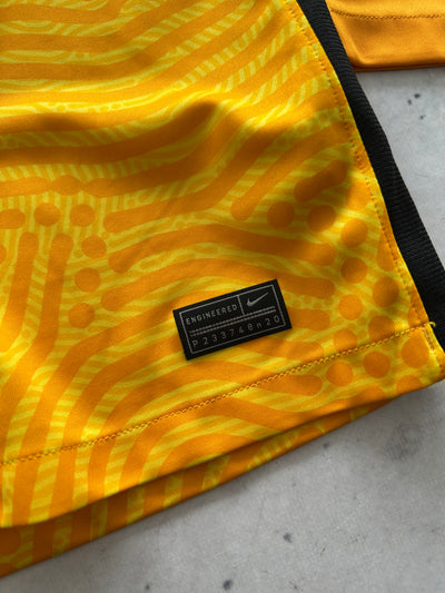 2020 Nike England Long Sleeve goalkeeper Shirt (XL)