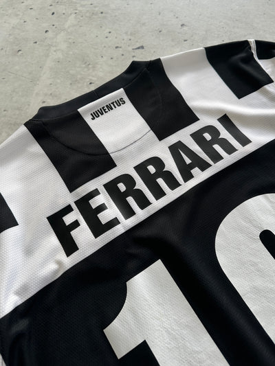 2012/13 Juventus Nike 'Ferrari 10' Shirt (XL)