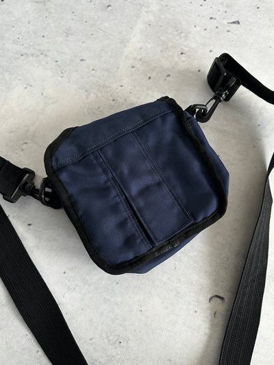 Nike Swoosh Pouch / Crossbody Bag (One Size)