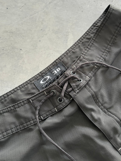 Vintage Oakley Baggy board Shorts (W38)