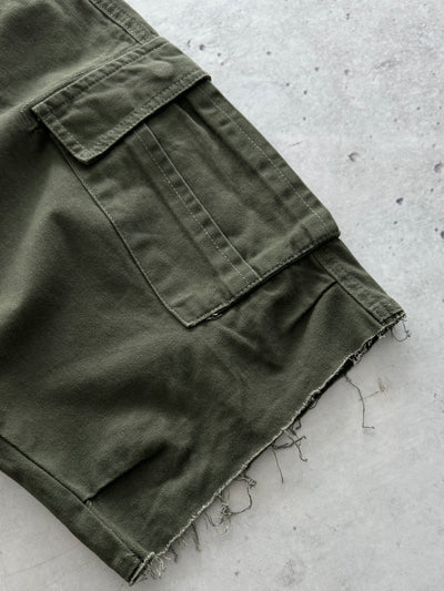 Neighborhood Denim Cargo Shorts (W30)