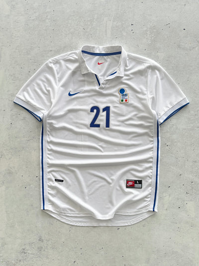 1997 Nike Italy 'Vieri 21' away Shirt (L)