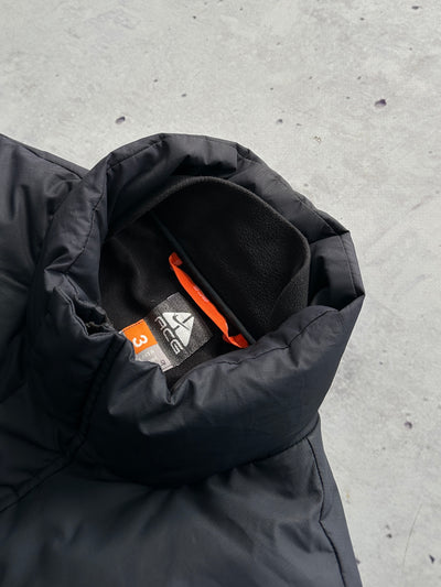 Nike ACG Down Fill Zip Up Jacket (L)