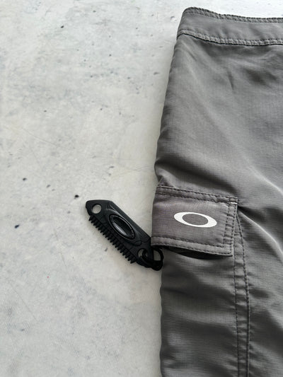 Vintage Oakley Baggy board Shorts (W38)