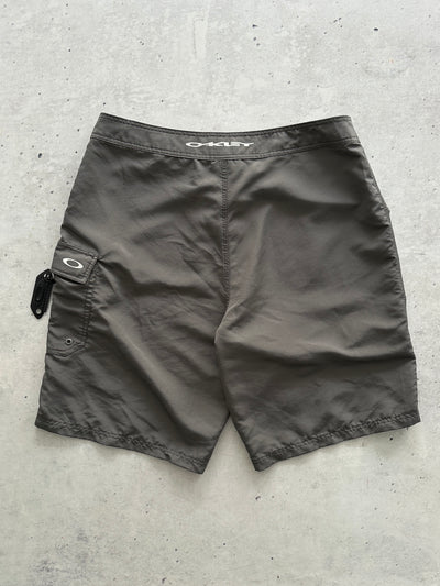 Vintage Oakley Baggy board Shorts (W38)