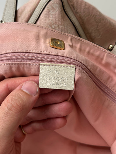 Gucci GG Canvas Shoulder Bag (One Size)