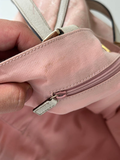 Gucci GG Canvas Shoulder Bag (One Size)