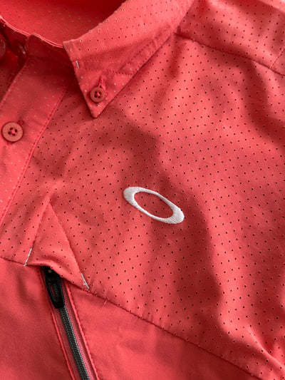00's Oakley Lightweight Button Up Shirt (L)