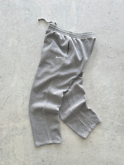 Nike essential Swoosh baggy Sweat Pants (L)