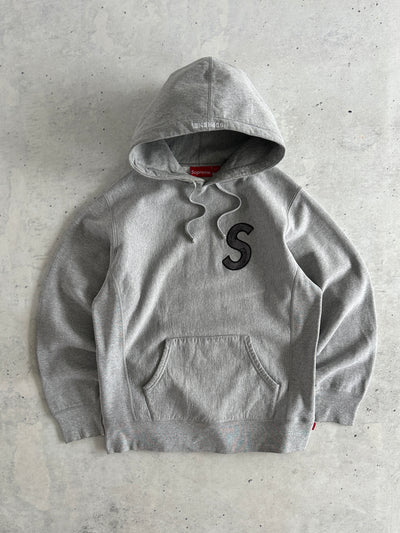 AW/18 Supreme S Logo Heavyweight Pullover Hoodie (M)