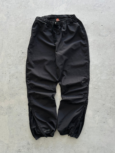 90's Nike ACG Embroidered Swoosh Pants (S)