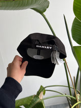 00's Oakley embroidered textured ventilation Cap (One Size)