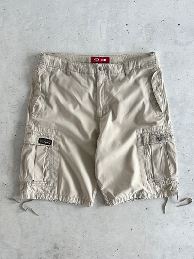 90's Oakley Baggy Cargo Shorts (W38)