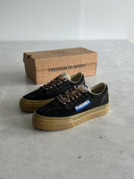 Stepney Workers Club x PLEASURES  Dellow Ramble Trainers (UK 8)