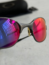 Vintage Oakley red iridium c wire Sunglasses (One Size)