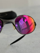 Vintage Oakley red iridium c wire Sunglasses (One Size)