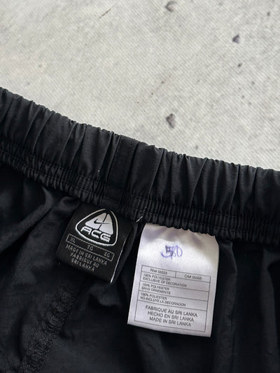 00's Nike ACG Baggy Fit Pants (M)