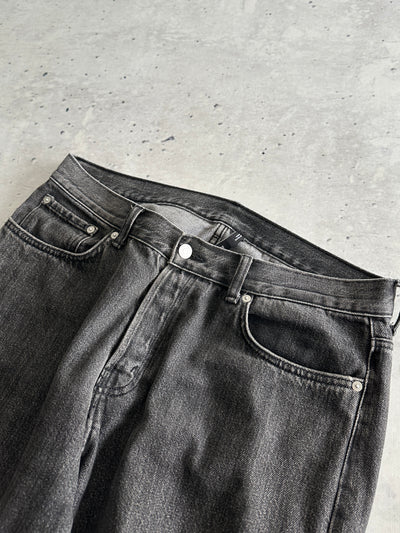 Weekday Space Relaxed Straight Jeans (W34 x L32)