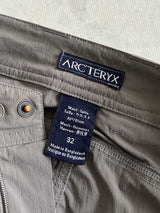 Arc'teryx Nylon Utility Embroidered Logo Pants (W32 x L33)