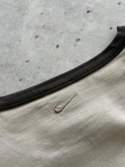 90's Nike embroidered logo T Shirt (L)