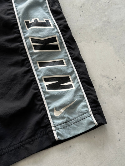 90's Nike Spell Out Swim / beach Shorts (XL)