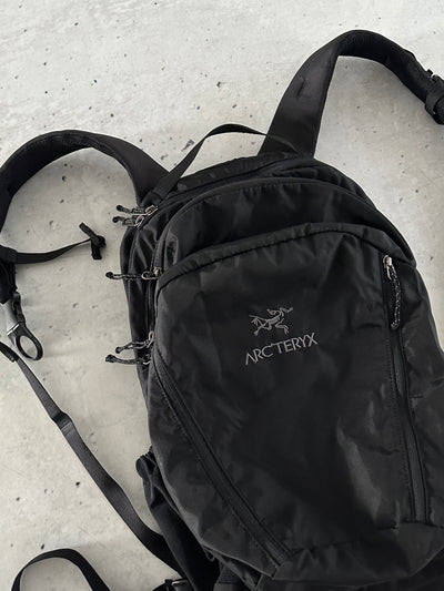 Arc'teryx Mantis lightweight 26 hiking Backpack (One Size)