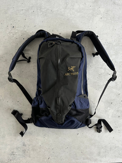 Arc'teryx x Beams 40th anniversary Arro 22 Backpack (One Size)