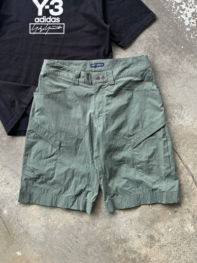 Arc'teryx Nylon Utility Shorts (W32)