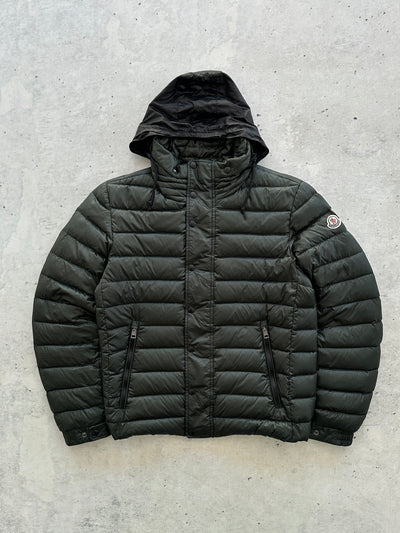 Moncler down fill Gergy Giubbotto zip Up Jacket (M)