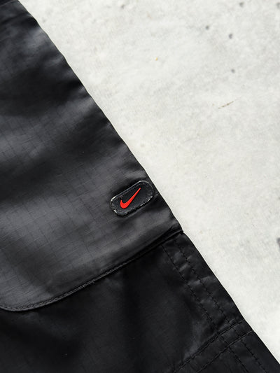 90's Nike Nylon Baggy Shorts (W36)