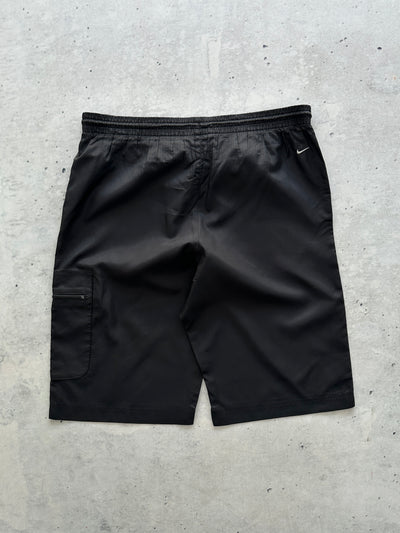 90's Nike Nylon Baggy Shorts (W36)