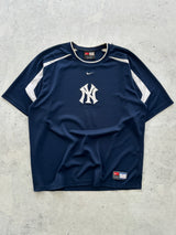 Nike New York Yankees centre swoosh Jersey (XL)