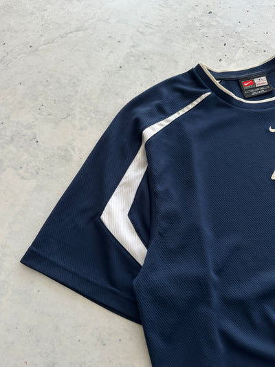 Nike New York Yankees centre swoosh Jersey (XL)
