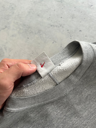 90's Nike Embroidered Spell Out Crewneck Sweatshirt (L)