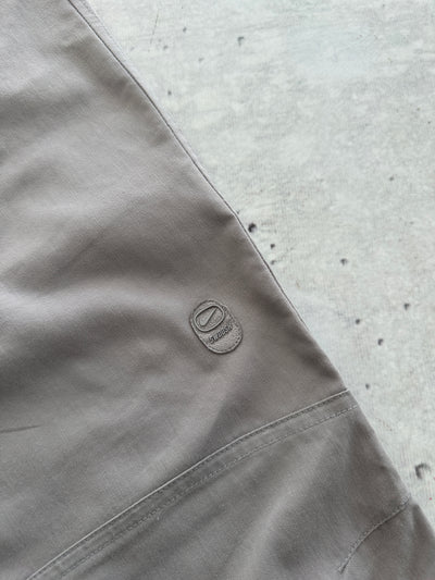 00's Nike Baggy Shorts (W32)