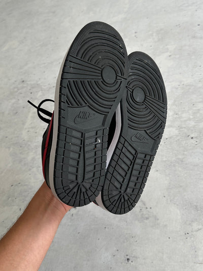 2022 Nike Air Jordan 1 'White Toe' Trainers (UK 7)