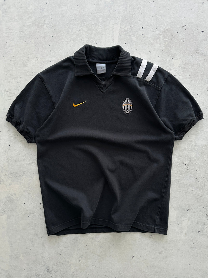 2005 Juventus Nike heavyweight Polo Shirt (M)