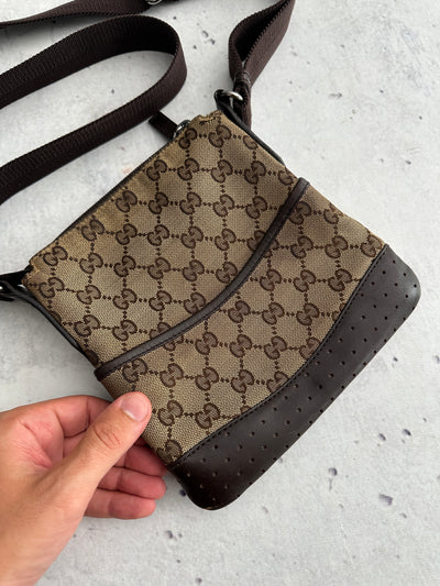 Vintage Gucci Canvas Small Shoulder / Crossbody Bag (One Size)