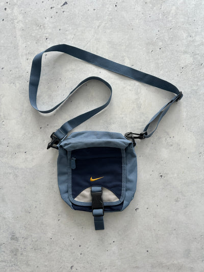 90's Nike Swoosh Pouch / Crossbody Bag (One Size)