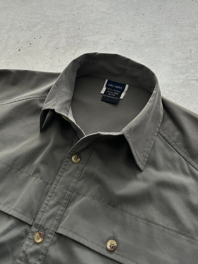 90's Arc'teryx embroidered logo Long Sleeve Shirt (XL)