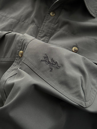 90's Arc'teryx embroidered logo Long Sleeve Shirt (XL)