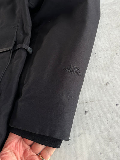 The North Face McMurdo down fill Zip Up Jacket (M)