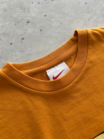 T-shirt Nike graphique années 90 (Taille L)